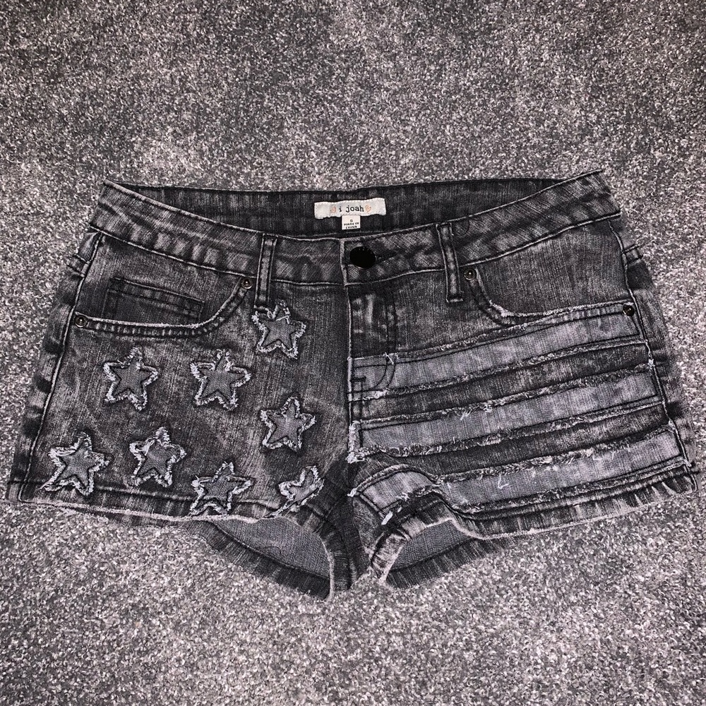 Women’s shorts